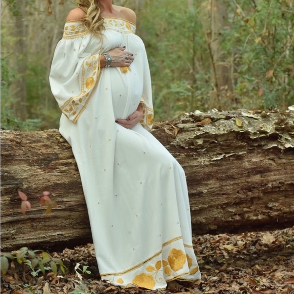 MNew 5 ⭐️ Maternity Gown - Picture 7 of 13